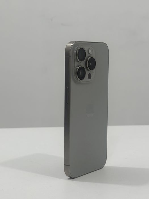 iPhone 15 Pro, 256 gb Akb 89%