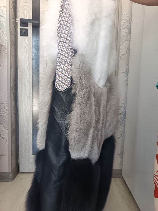 Prodayotsya shuba novaya naturalnayay rossyskaya morskogo hobbita