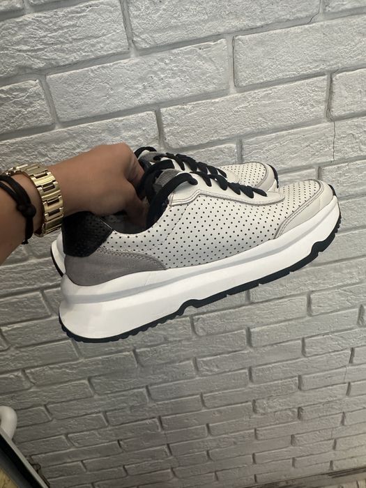 Дамска чанта Guess