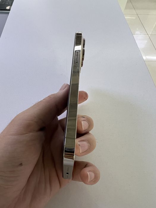 Продам Iphone 14 pro max