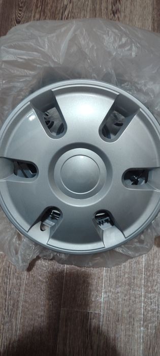 Продаётся колпаки