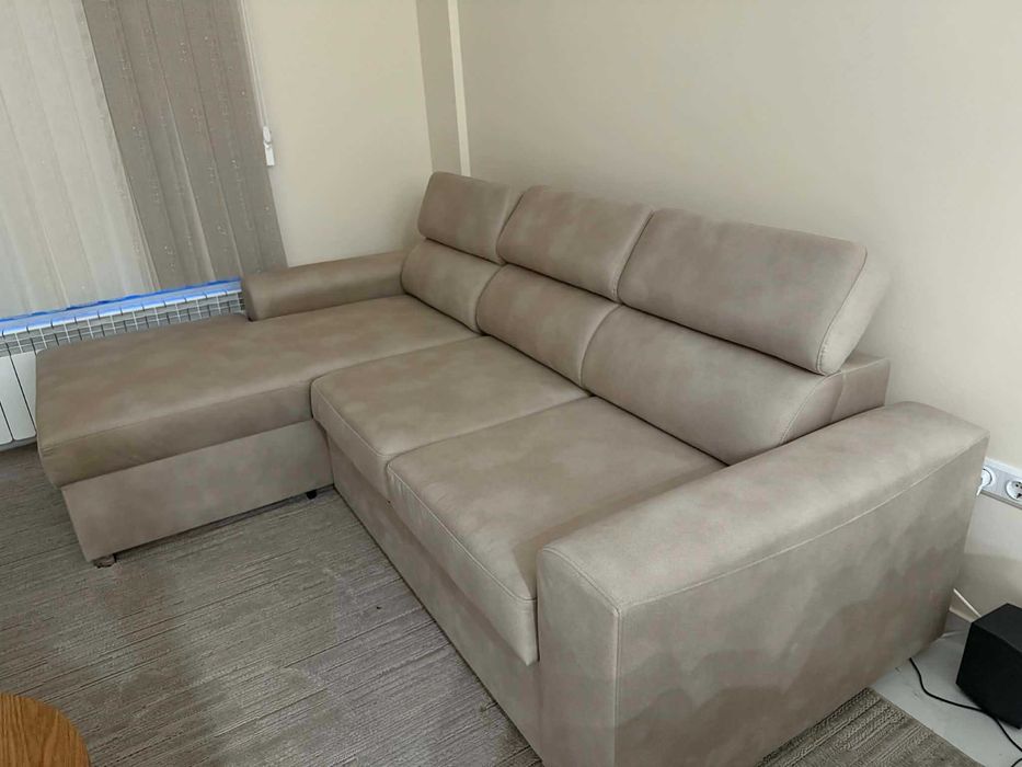 продавам диваннн