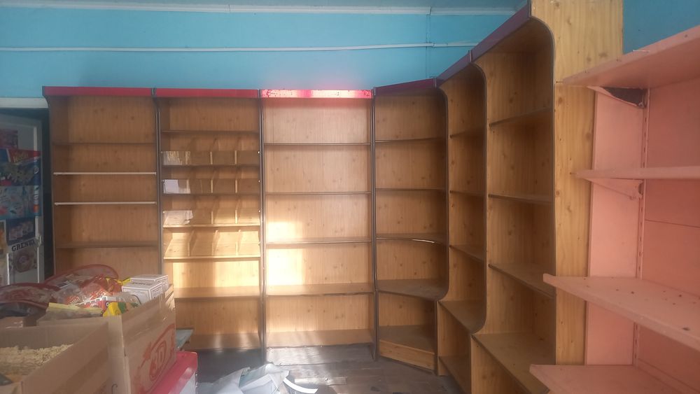 Полка для магазина