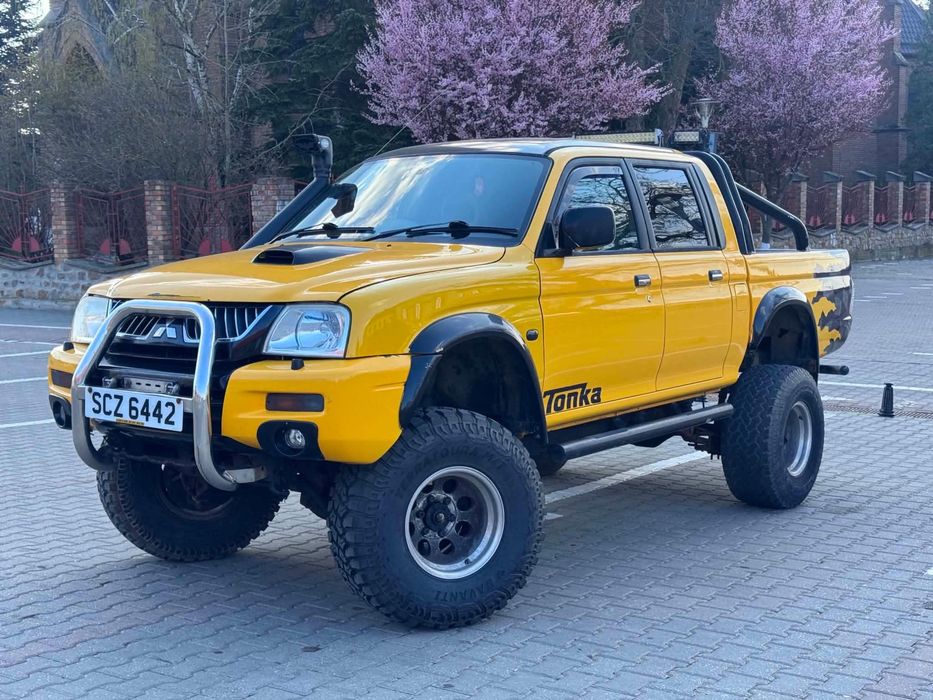 Vand Mitsubishi L200 MONSTER TRUCK An 2003  Full Kit de înălțare pentru off road