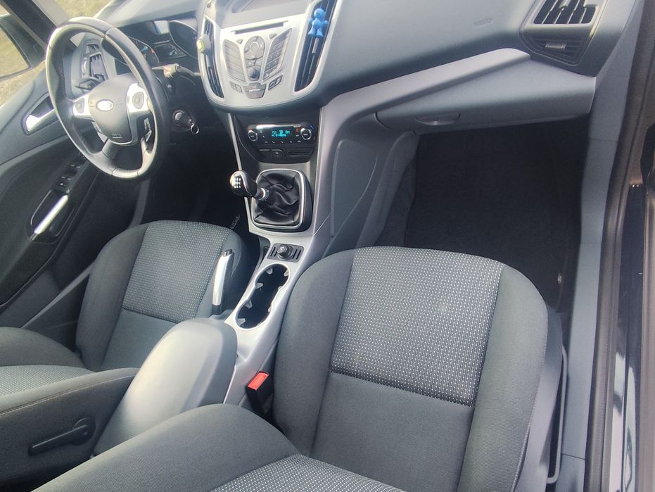 Ford C-max 1.6 benzina 6 trepte