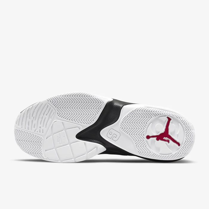 Кроссовки Nike Jordan Air Max Aura 3