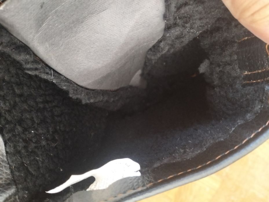 Продам специальные обувь