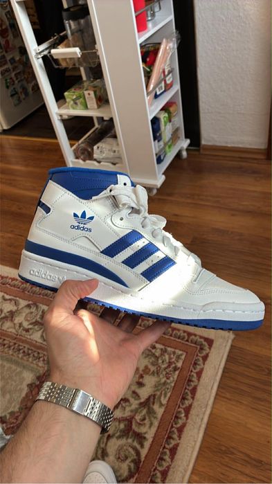 Adidas forum mid , номер 41 1/3 и 42 , 35 евро за чифт