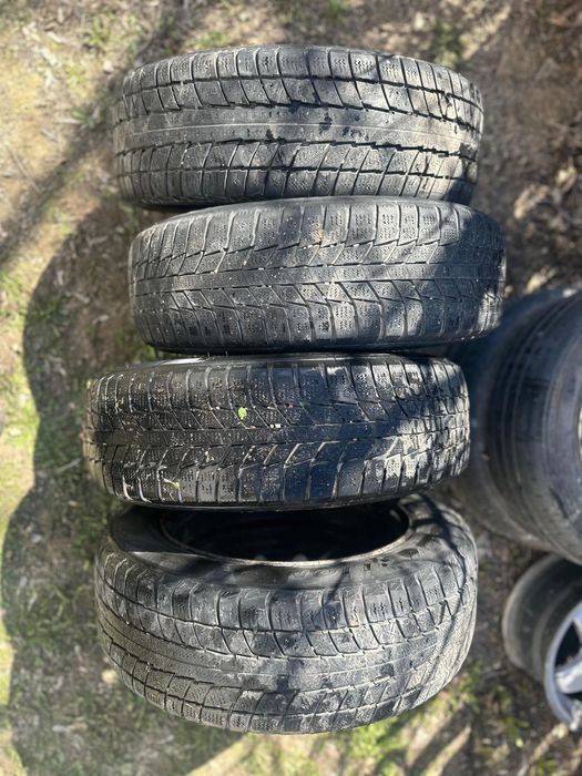 Продам колеса с шинами в хорошем качестве