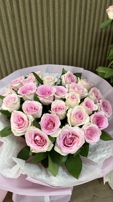 Букет шикарных роз