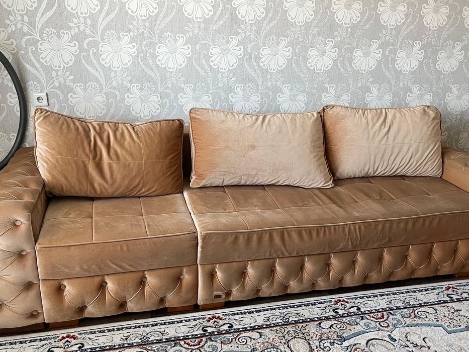 Диван в норм сост