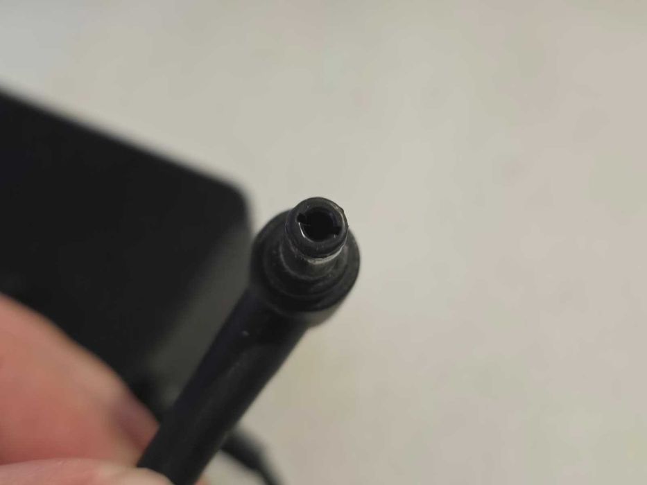 Alimentator laptop original ASUS ADP-65DW C 19V 3.42A 65W 5.5mm x2.5mm