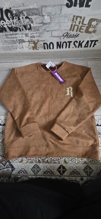 Продам новые кофты футболки торг