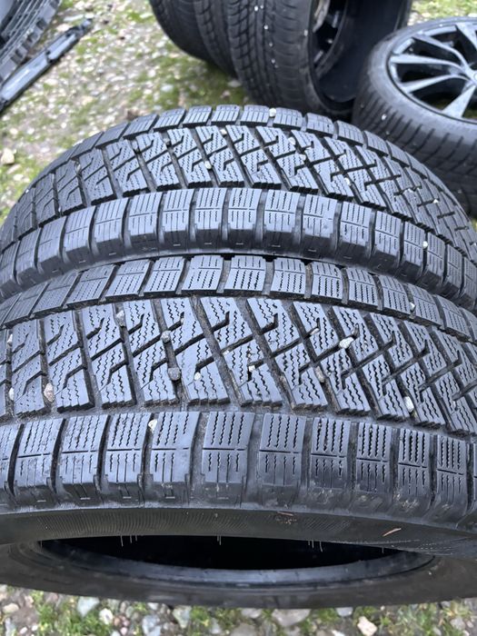 205/65 R16C 2бр зимни гуми 2022 година