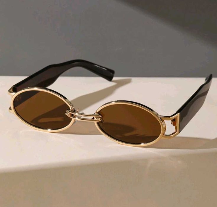 Ochelari de soare maro ovali