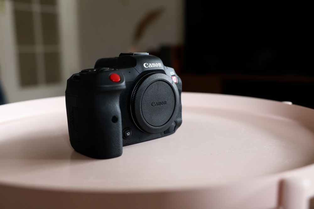 Камера Canon R5 C