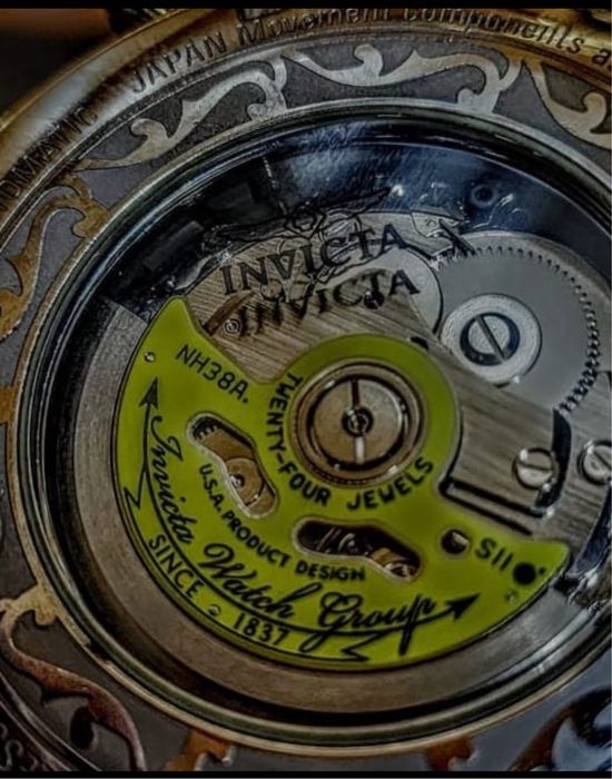Продам часы Invicta