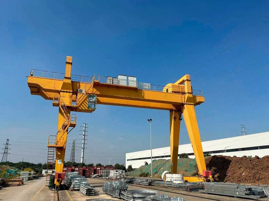 Козловой кран 20 т