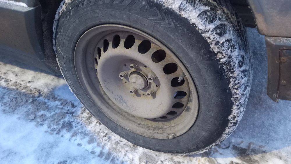 Комплект Диски с резиной на Мерседес