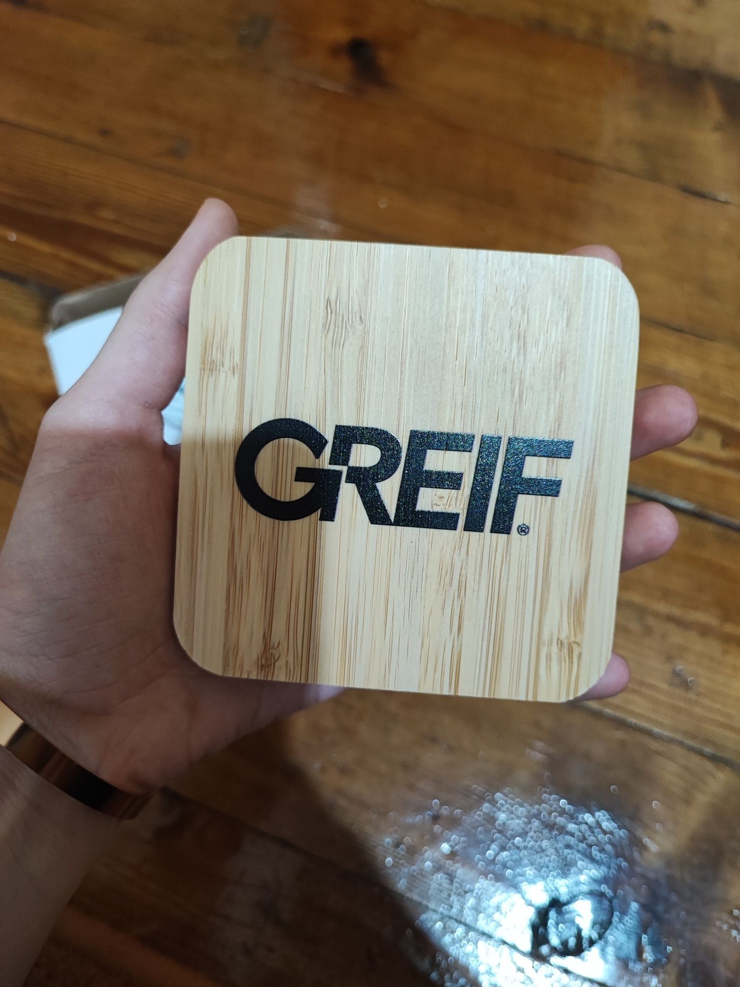Безжично зарядно GREIF гр. Велико Търново Акация • OLX.bg