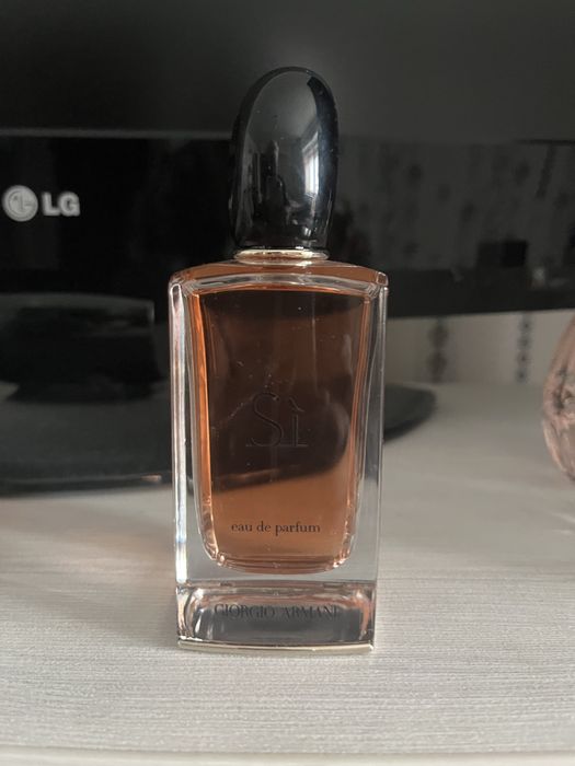 Продам аромат Si от Armani оригинал