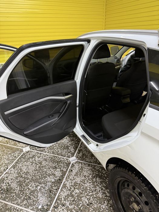 Продам или обмен Лада Веста СВ