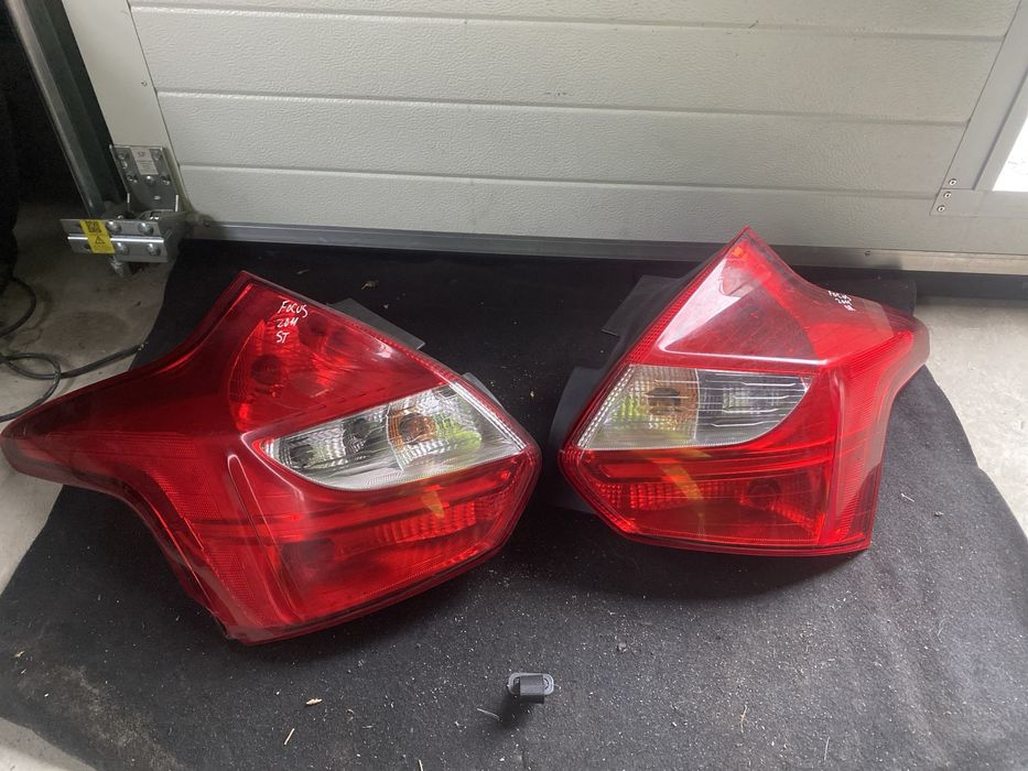 Tripla-Triple/Stop stanga-dreapta Ford Focus 3 MK3 2011