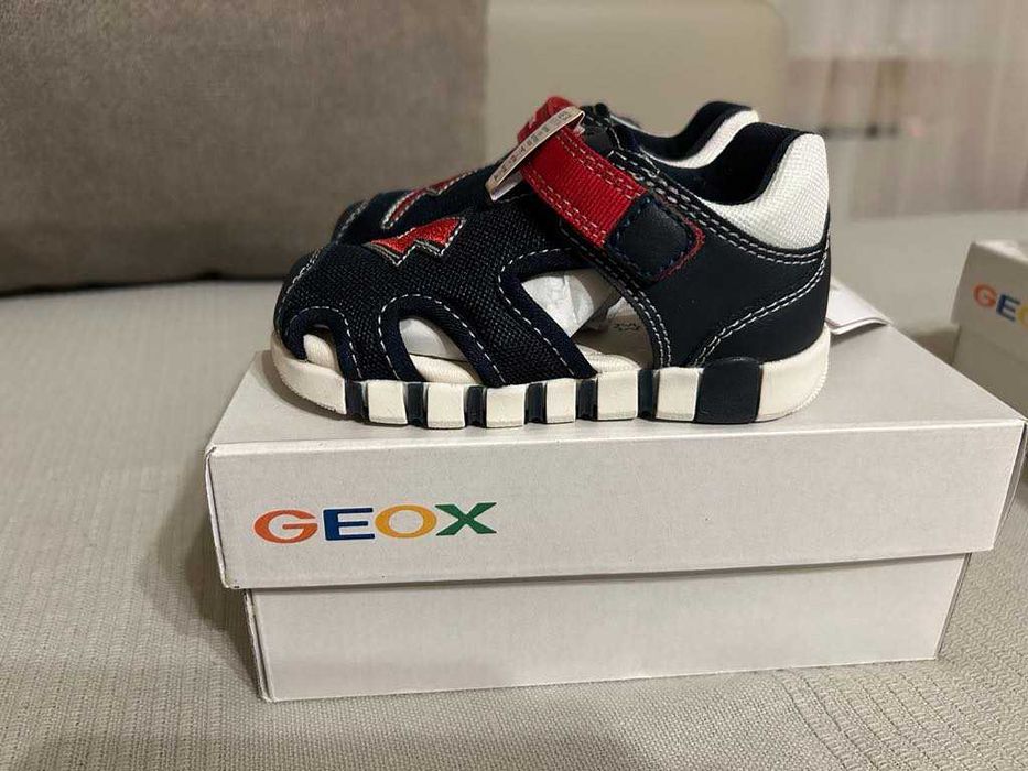 Нови Анатомични сандали тъмно сини Geox 22 номер