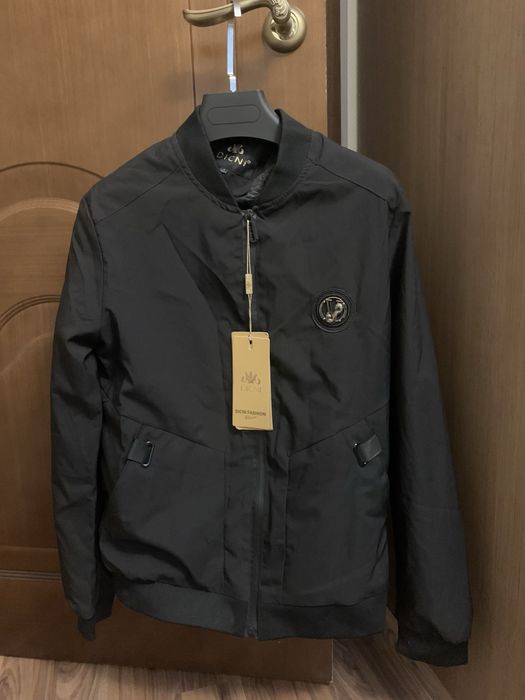 Ветровки и кофты мужские