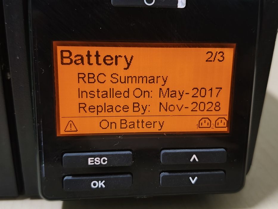 Ups APC srt3000xli profesional 3kw