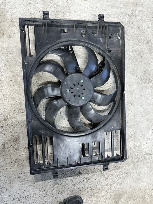 Electroventilator skoda vw audi seat.cod:5q0121203.DG.