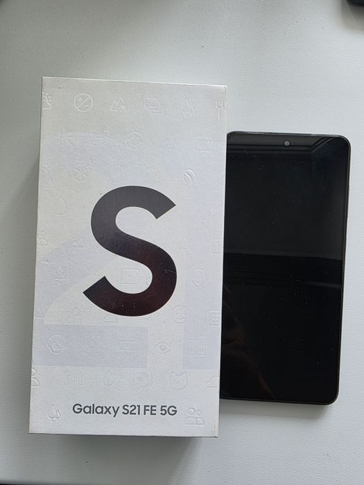 Продаю Samsung S21FE