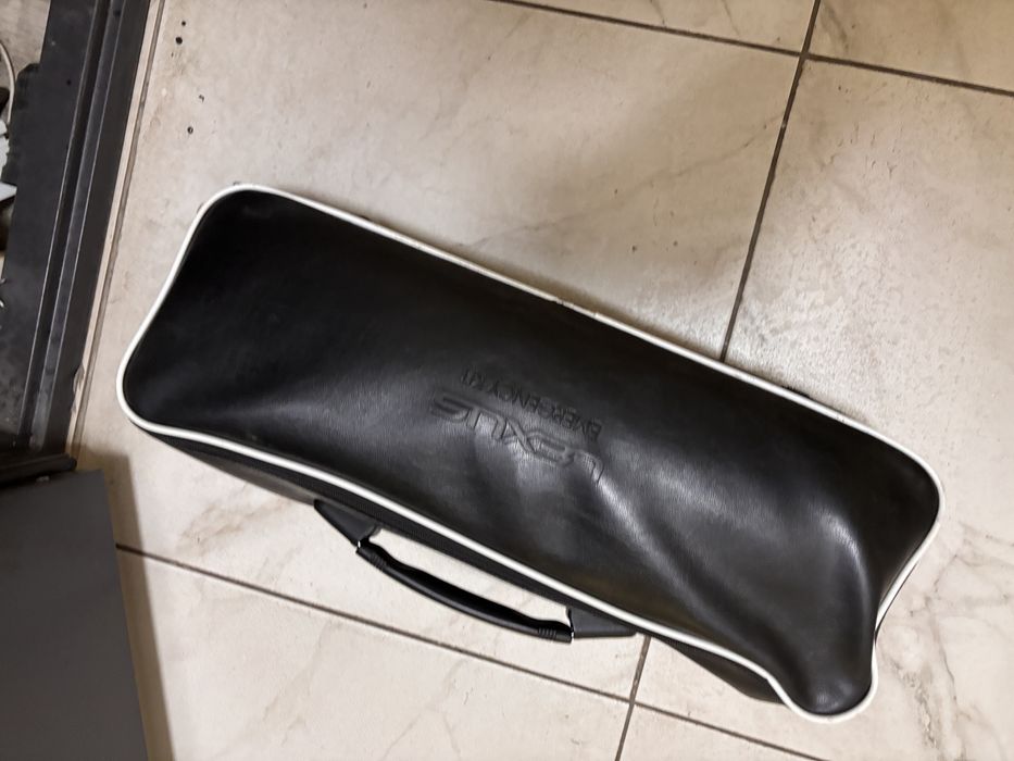 Продам набор автомоб. И. Лексус