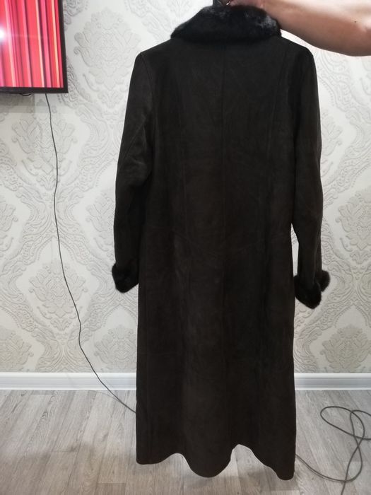 Продам дубленку женскую