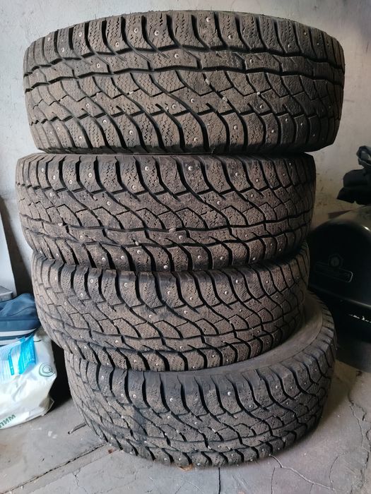 Продам зимние шины