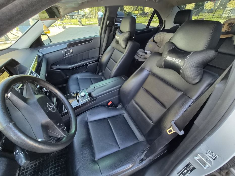 Mercedes-Benz E350 W212
