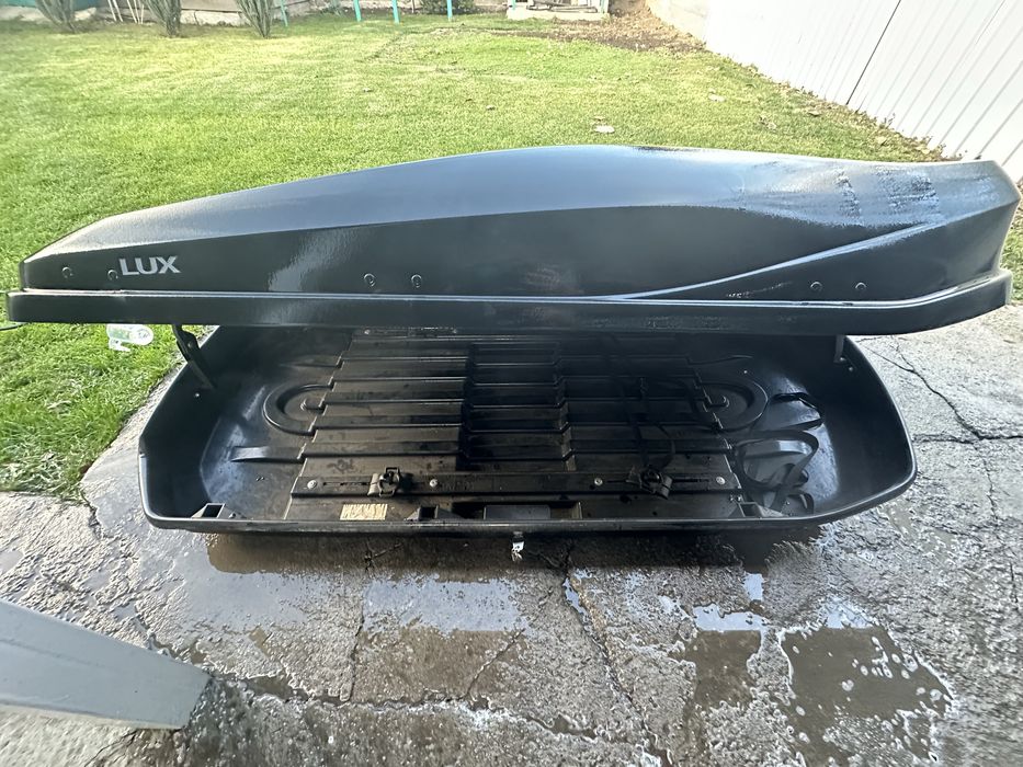 Автомобильный бокс