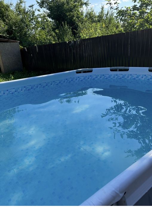 Бассейн Бассейн Бассейн