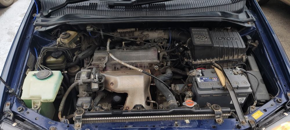 Тойота Ипсум 1996 год