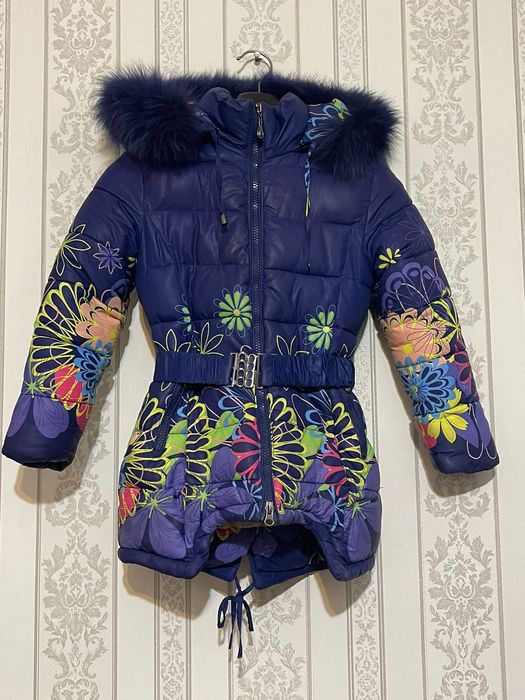 Куртки на девочку