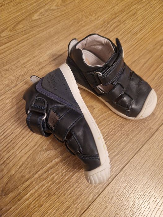 Biomecanics marimea 22