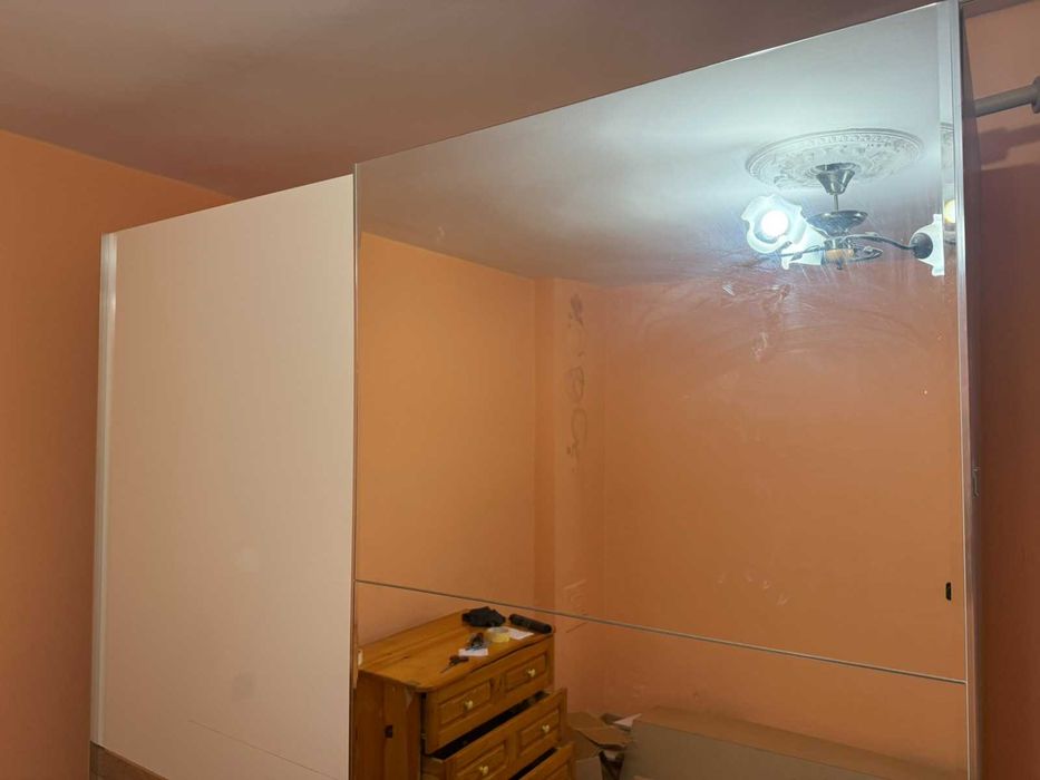 Продавам Гардероб и шкаф