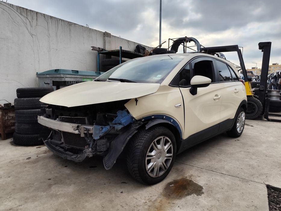 Opel crossland x /Опел кросланд 19г на части 83 к HM05/F12 XE