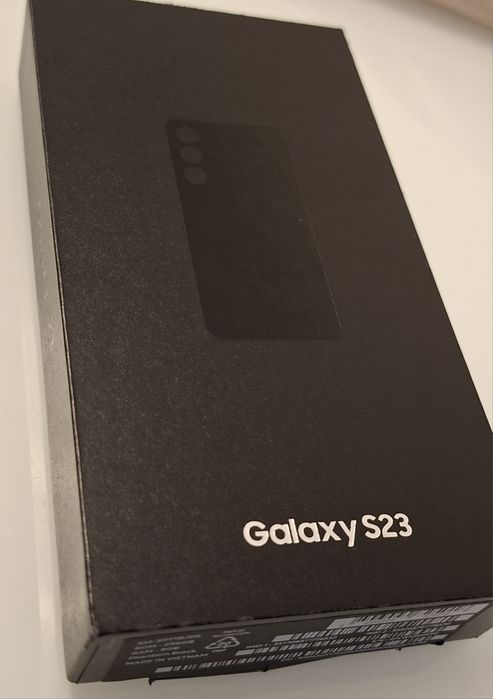 Samsung Galaxy S23 black  / 256GB / 8GB RAM