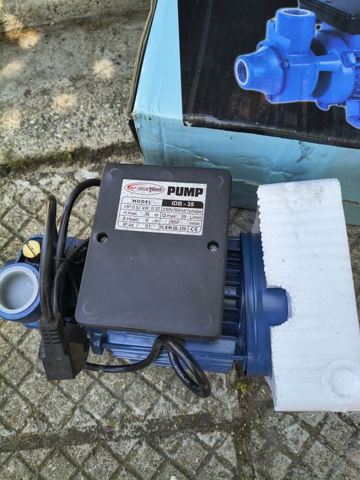 Нова помпа за вода 370w