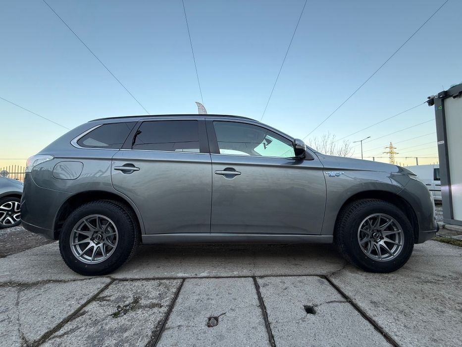 Mitsubishi outlander PHEV