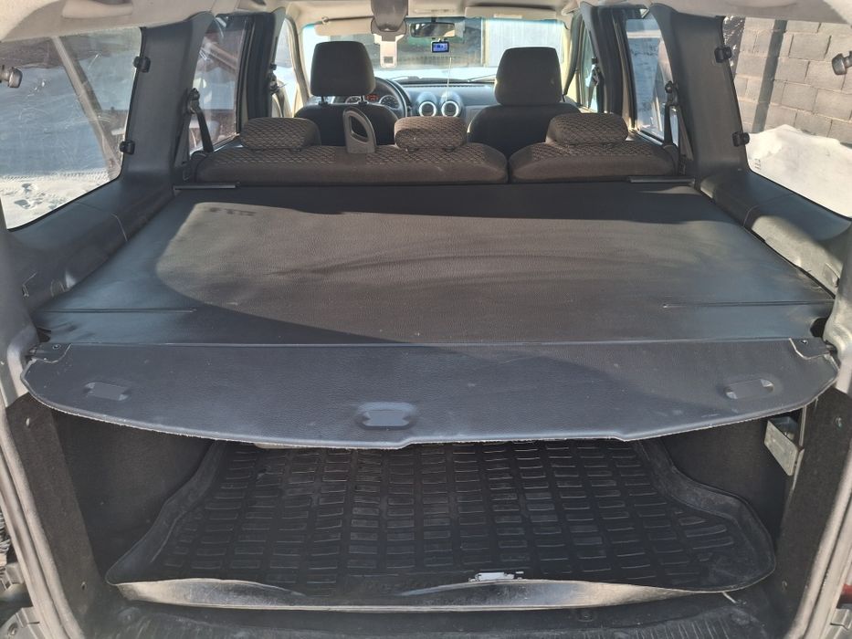 Продам Лада ларгус