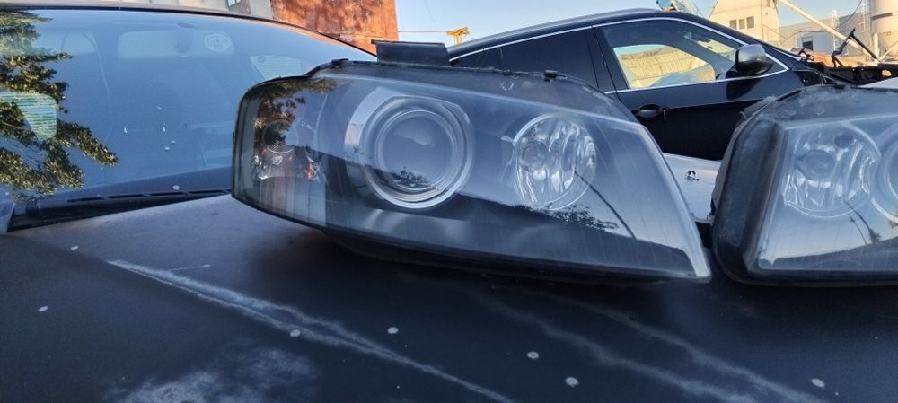 Bi Xenon завиващи фарове Audi A3 8P