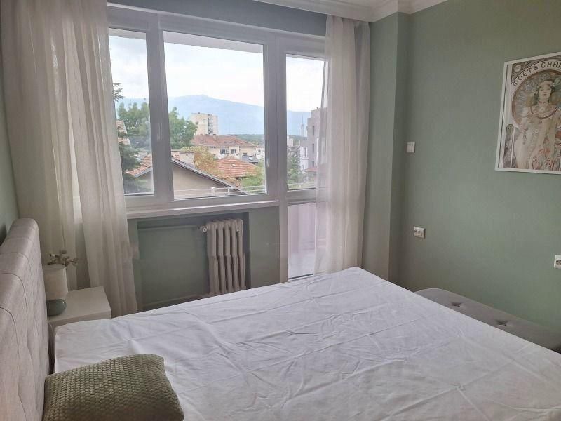 Дава се под наем Двустаен апартамент в София, Гео Милев - 72 кв.м за 750 € - Снимка #4