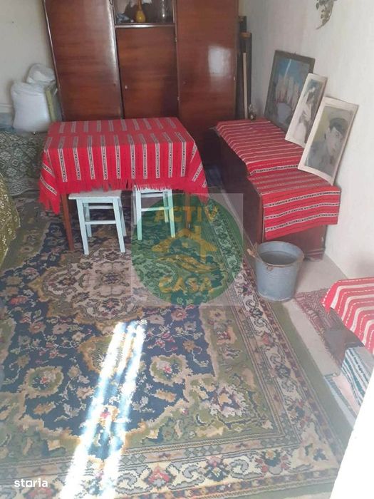 Casa de vanzare, zona Icusesti